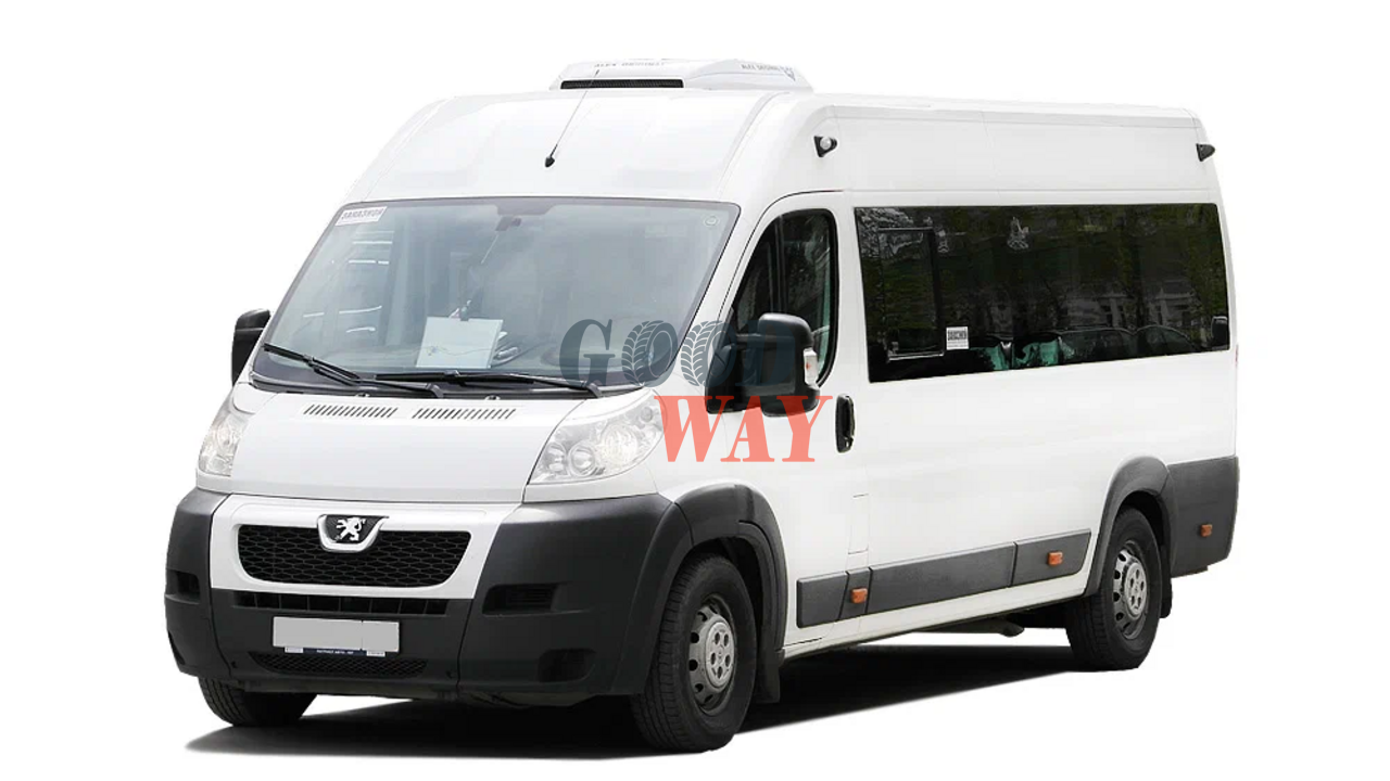 Микроавтобус Peugeot Boxer